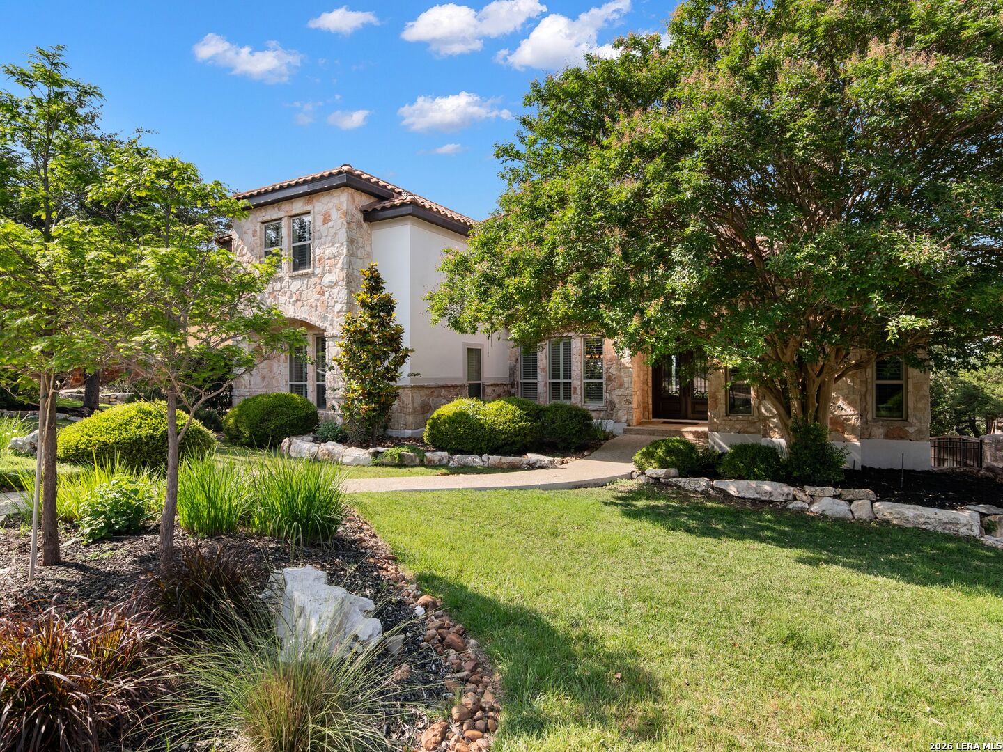 631 Sentry Hill