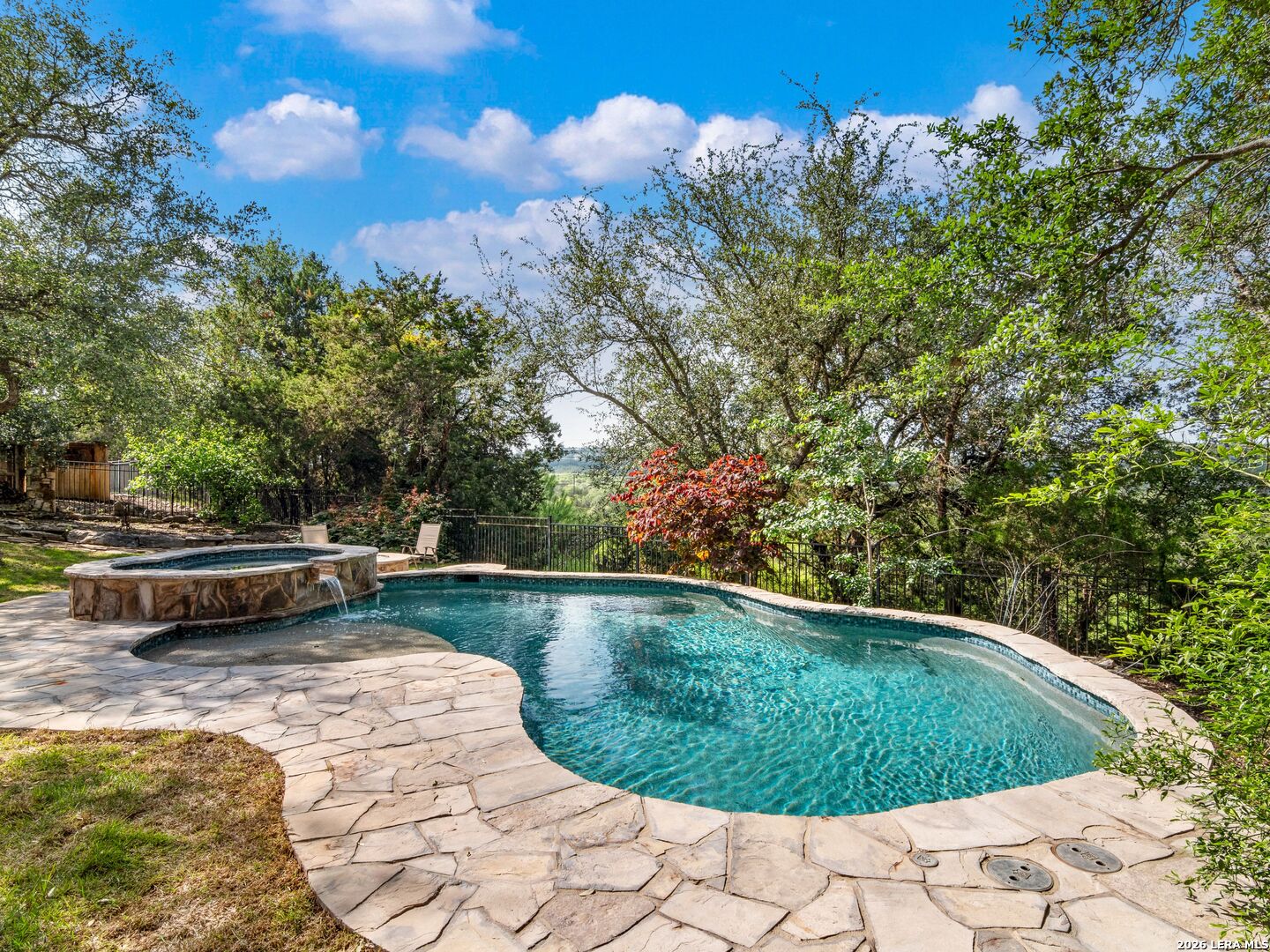 631 Sentry Hill