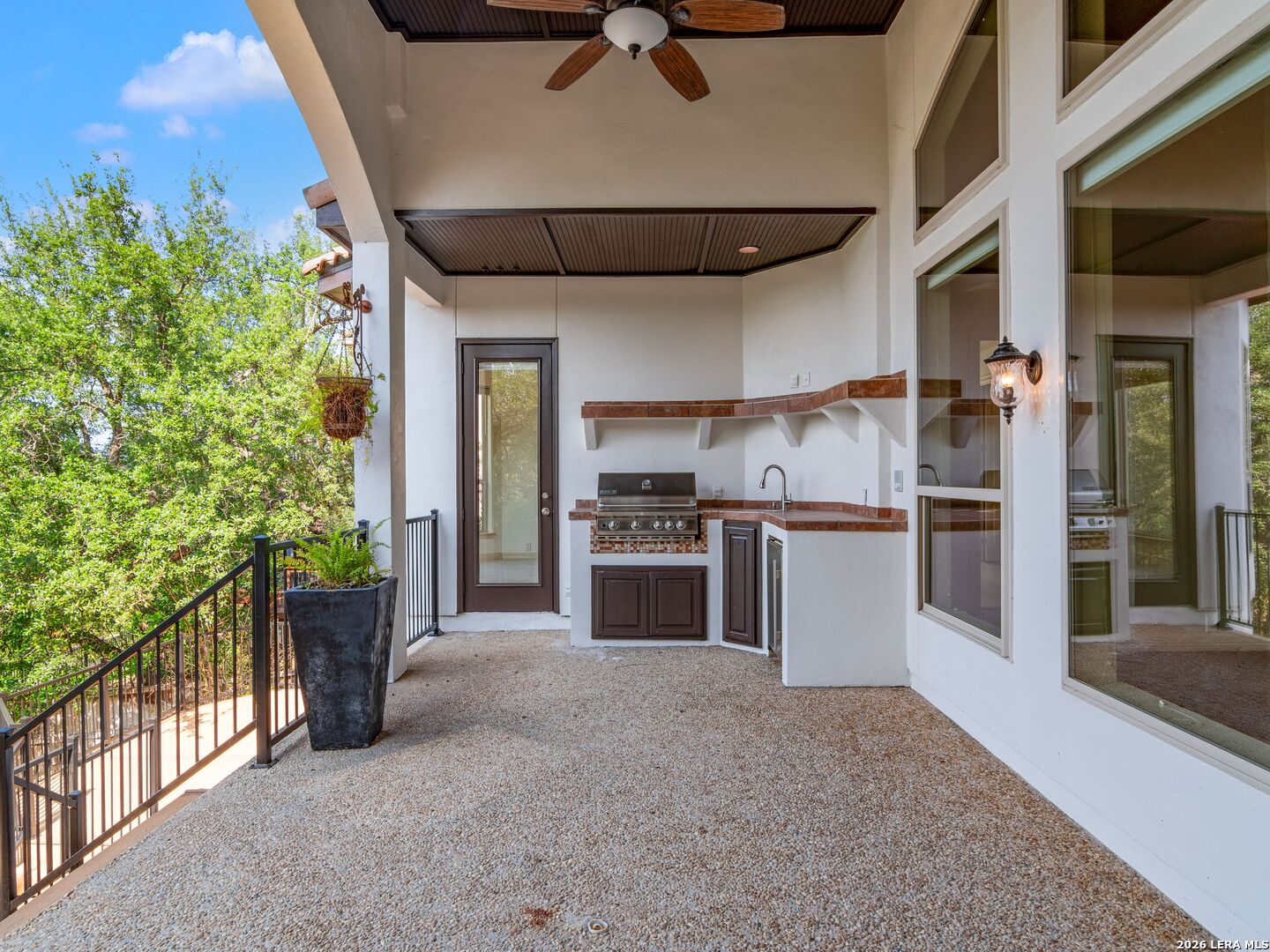 631 Sentry Hill