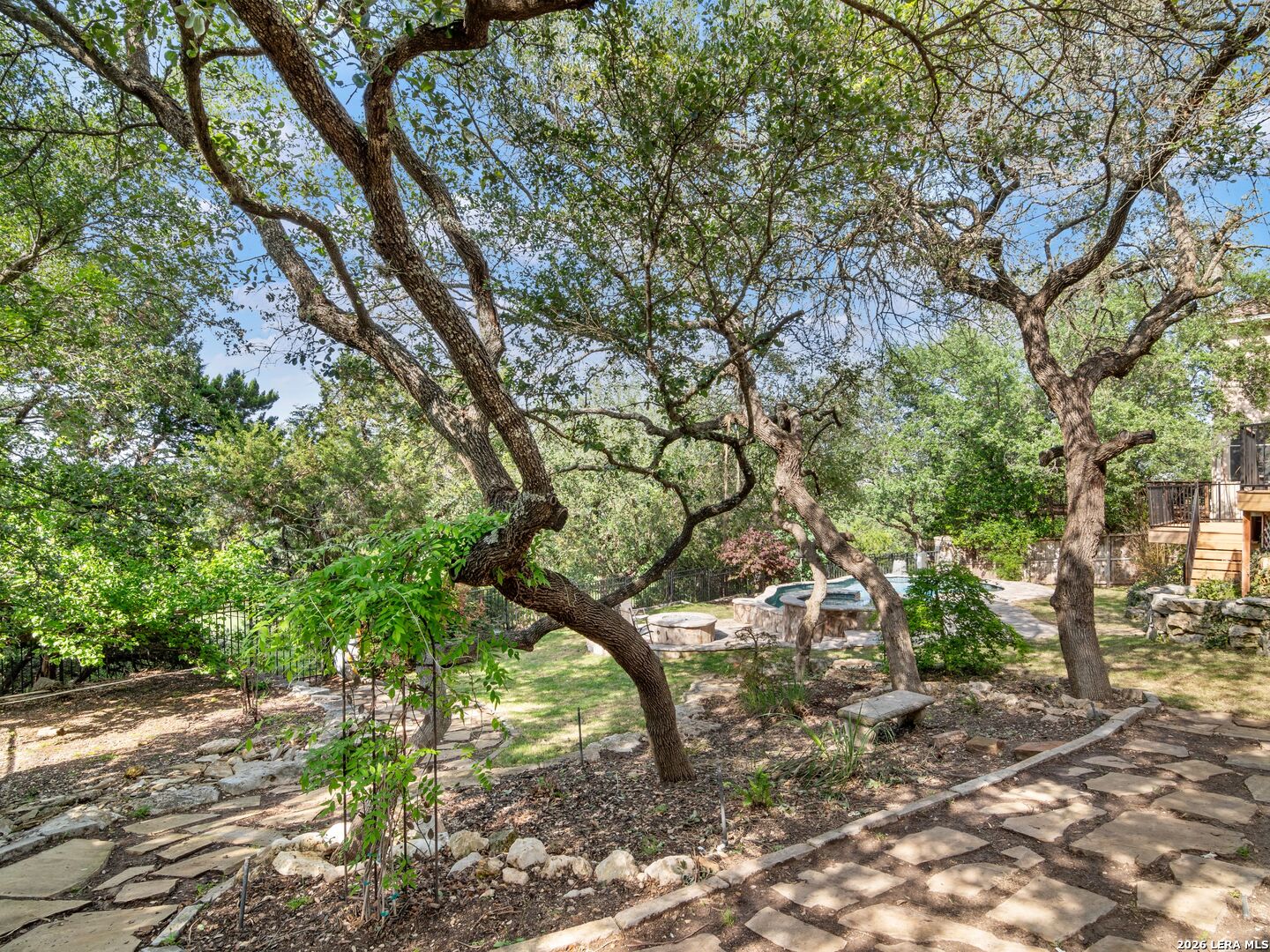 631 Sentry Hill