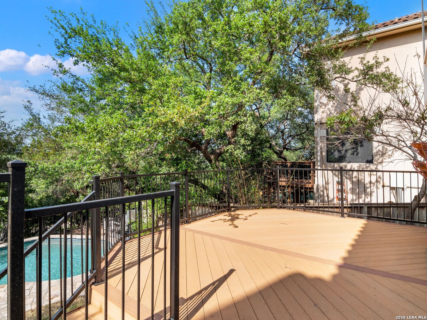 631 Sentry Hill