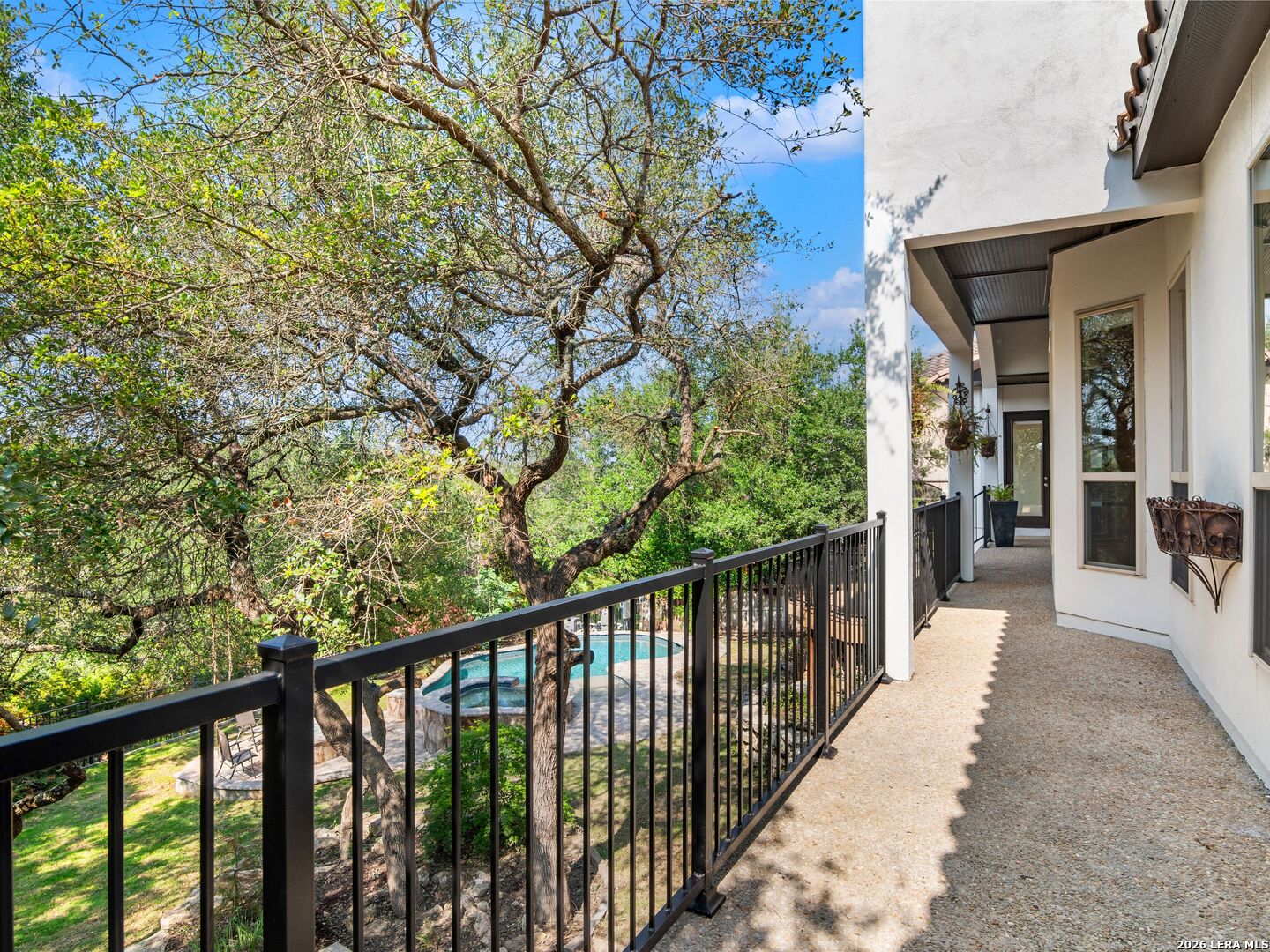 631 Sentry Hill