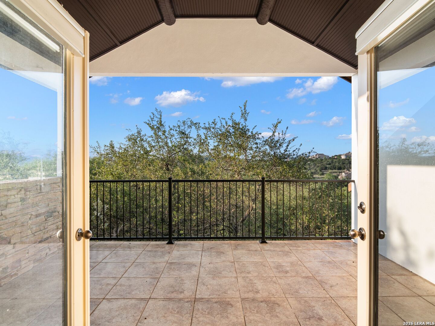 631 Sentry Hill