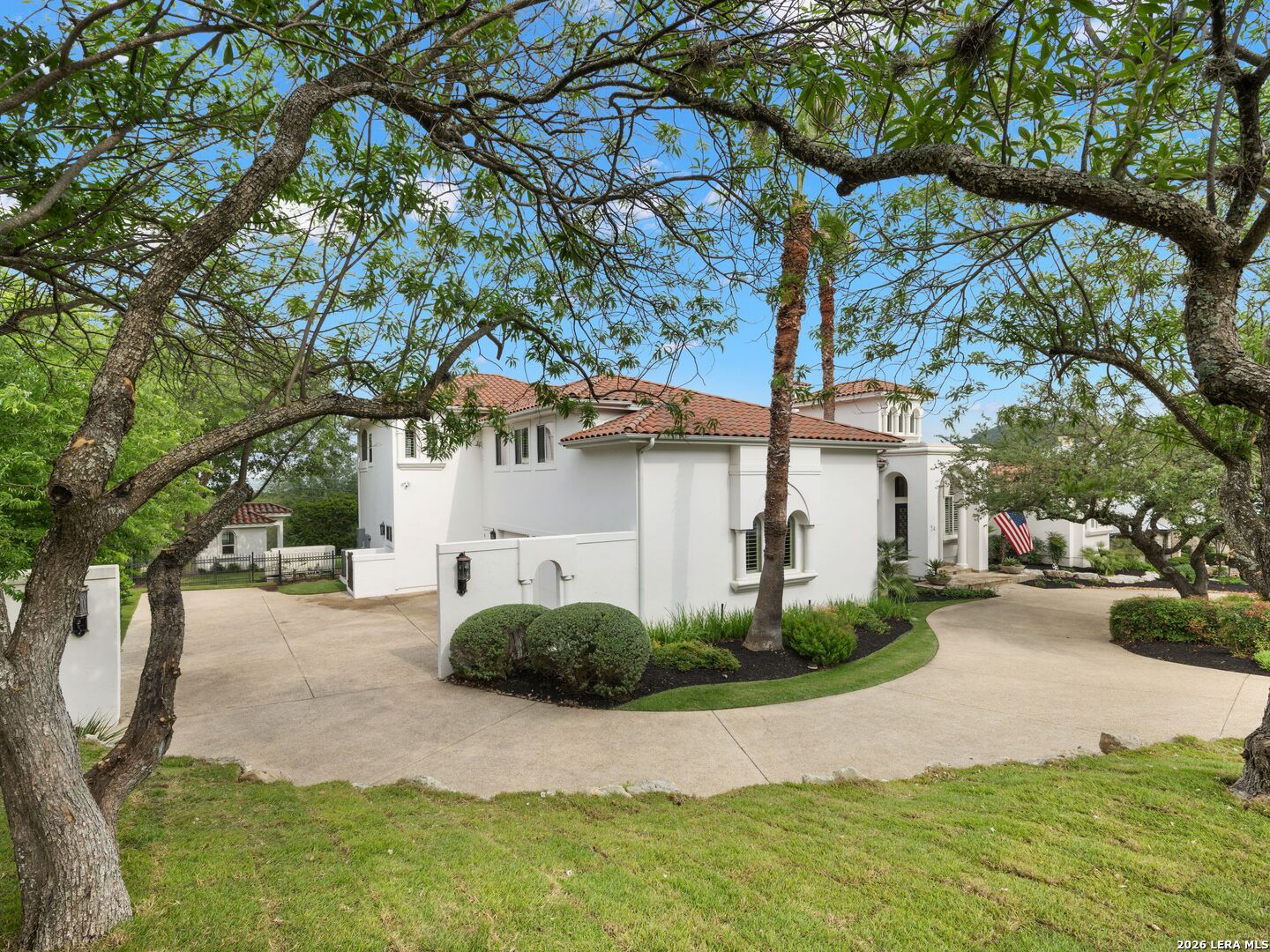 34 Galleria Drive