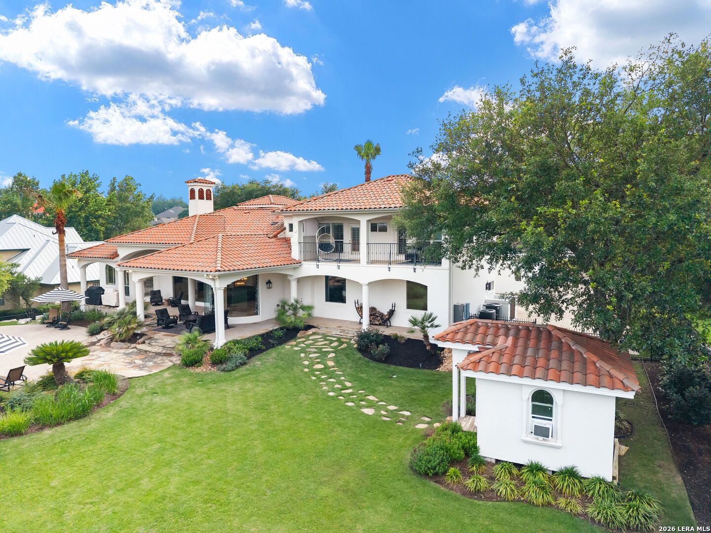 34 Galleria Drive