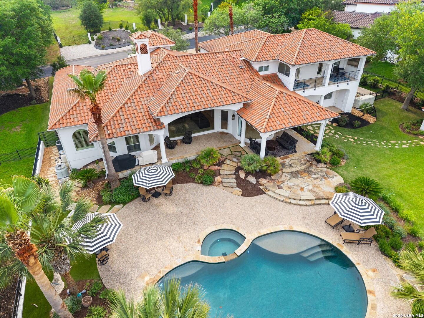 34 Galleria Drive