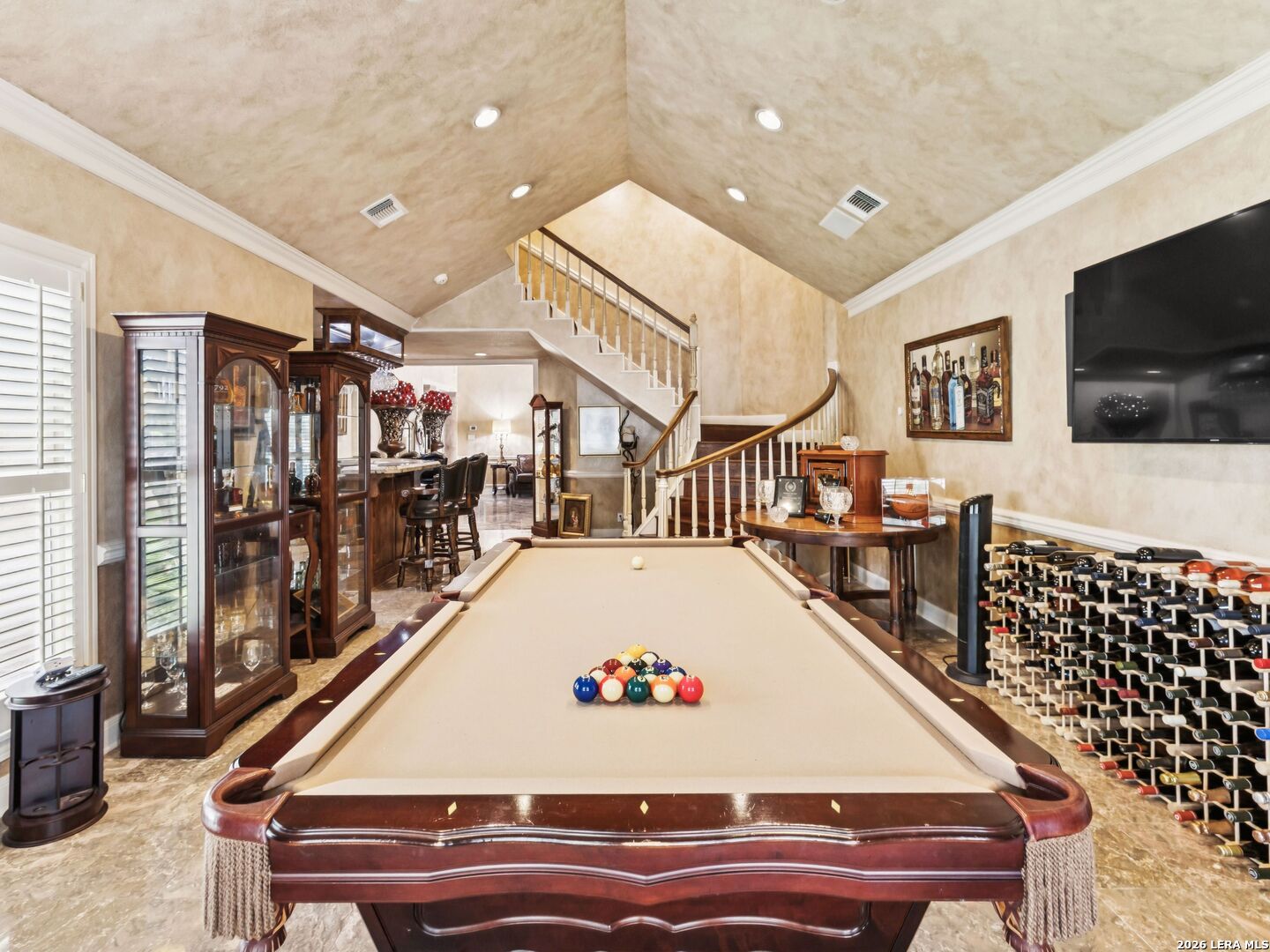 2 Galleria Drive