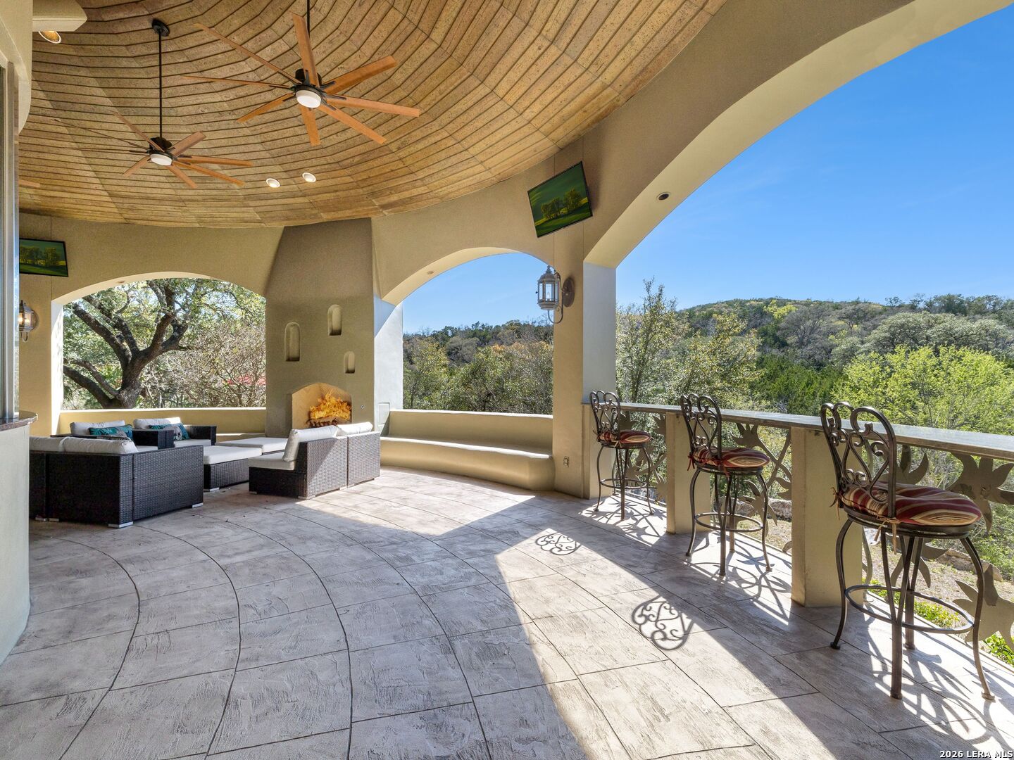 11426 Cat Springs