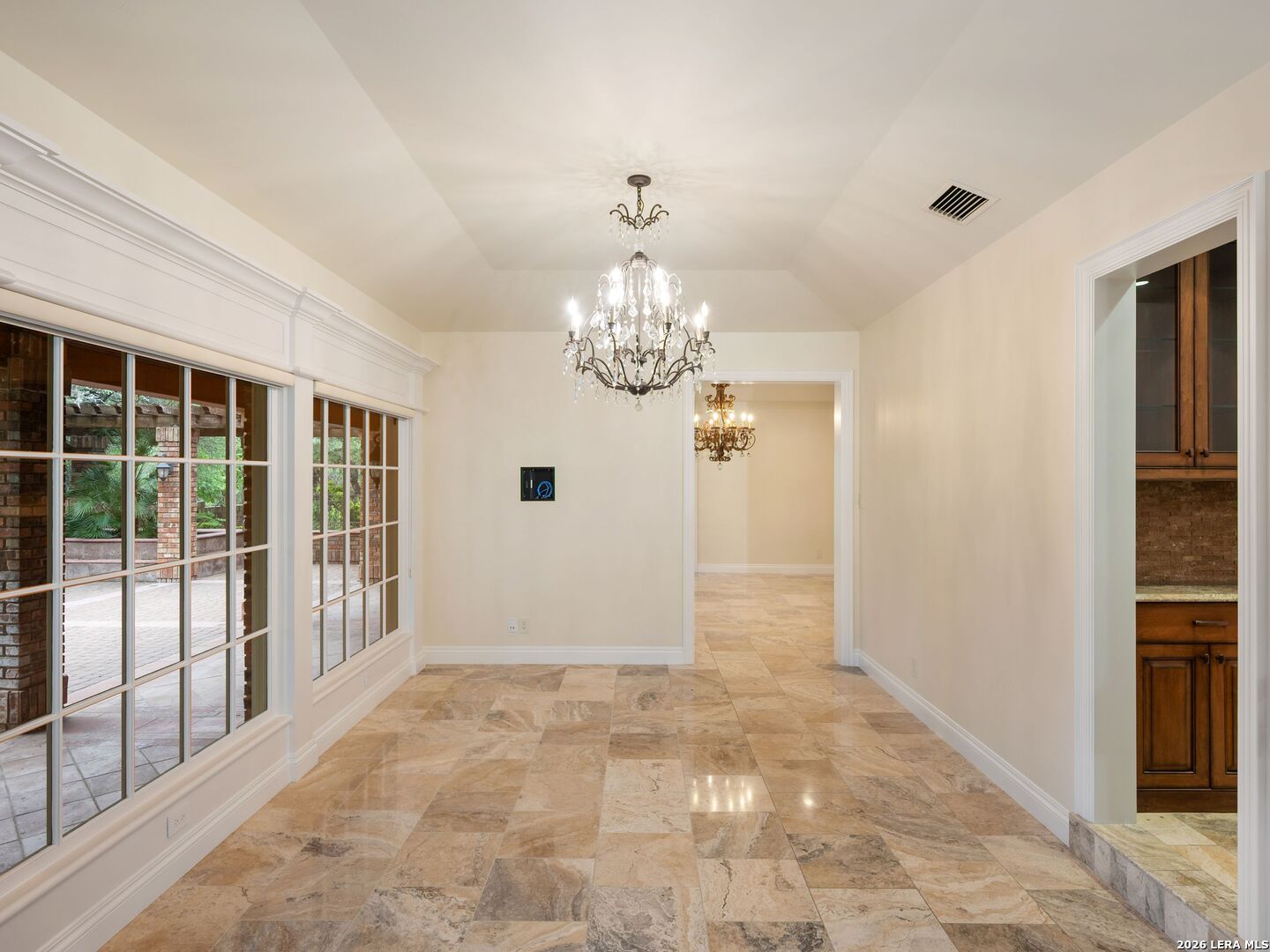 16 Galleria Drive