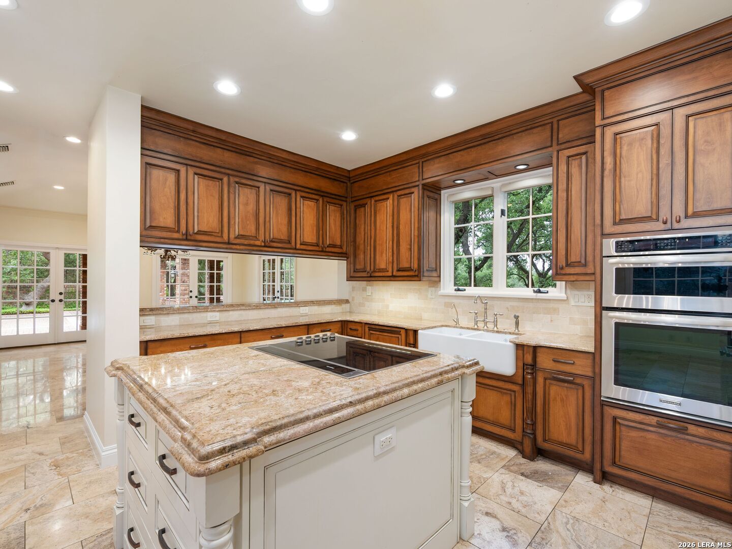 16 Galleria Drive