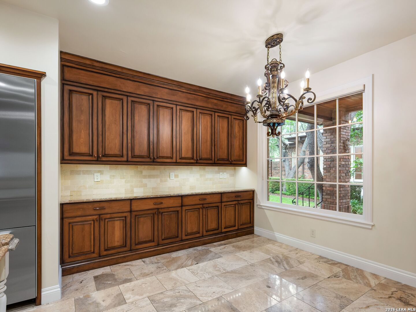 16 Galleria Drive