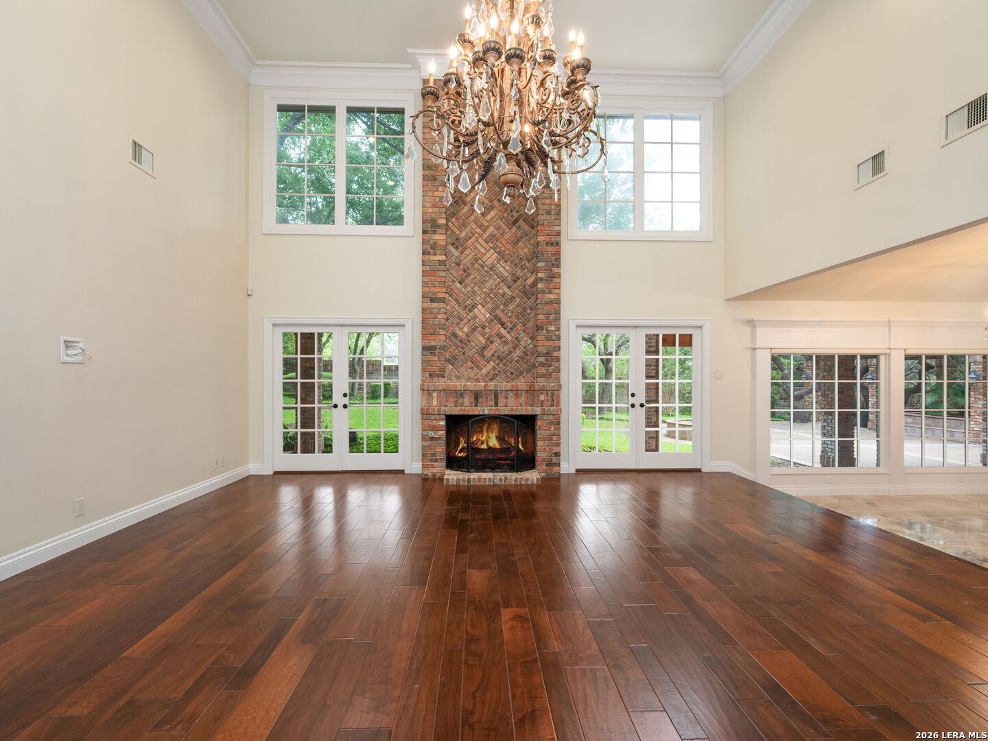 16 Galleria Drive