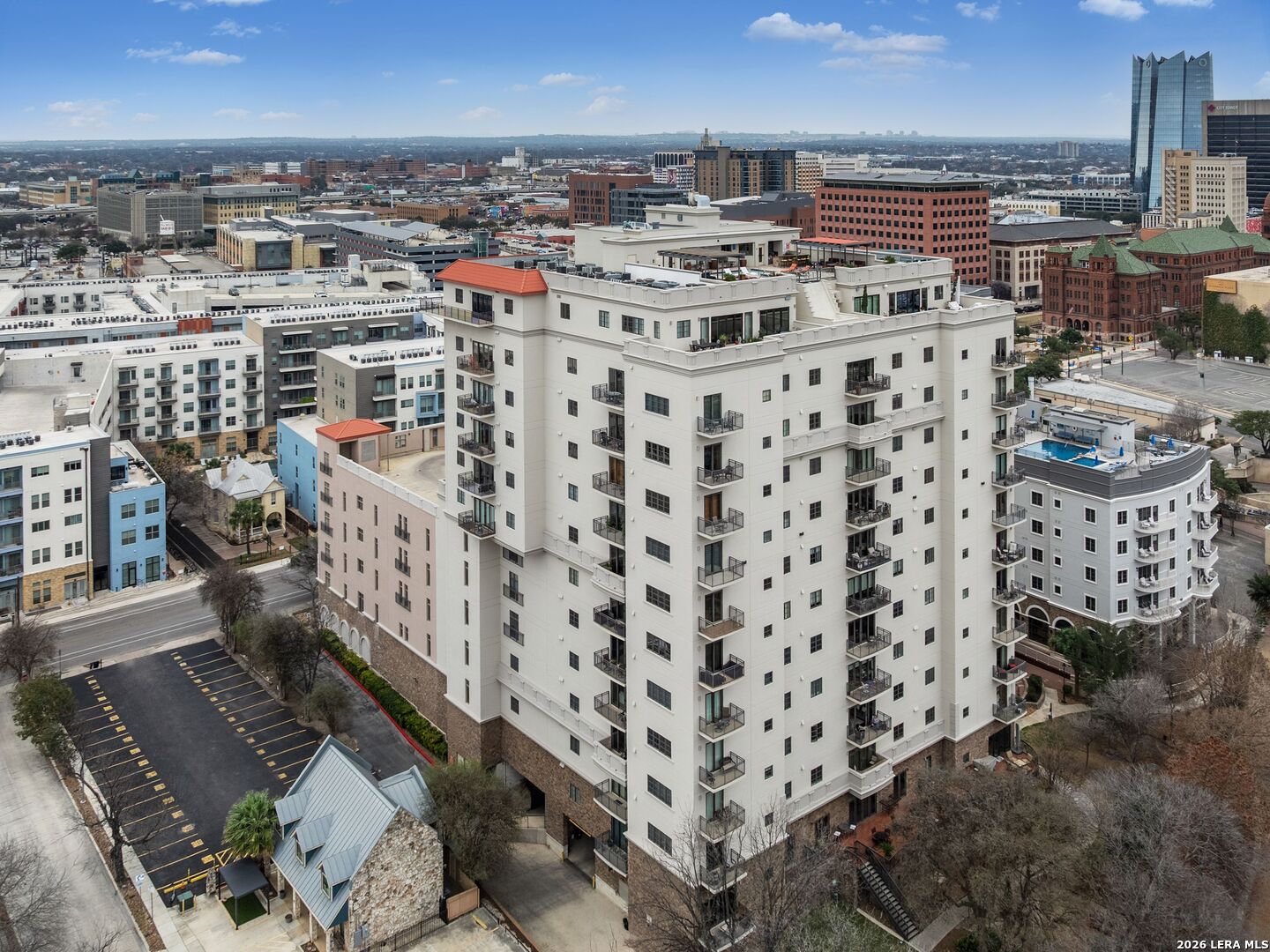 230 Dwyer Avenue 701