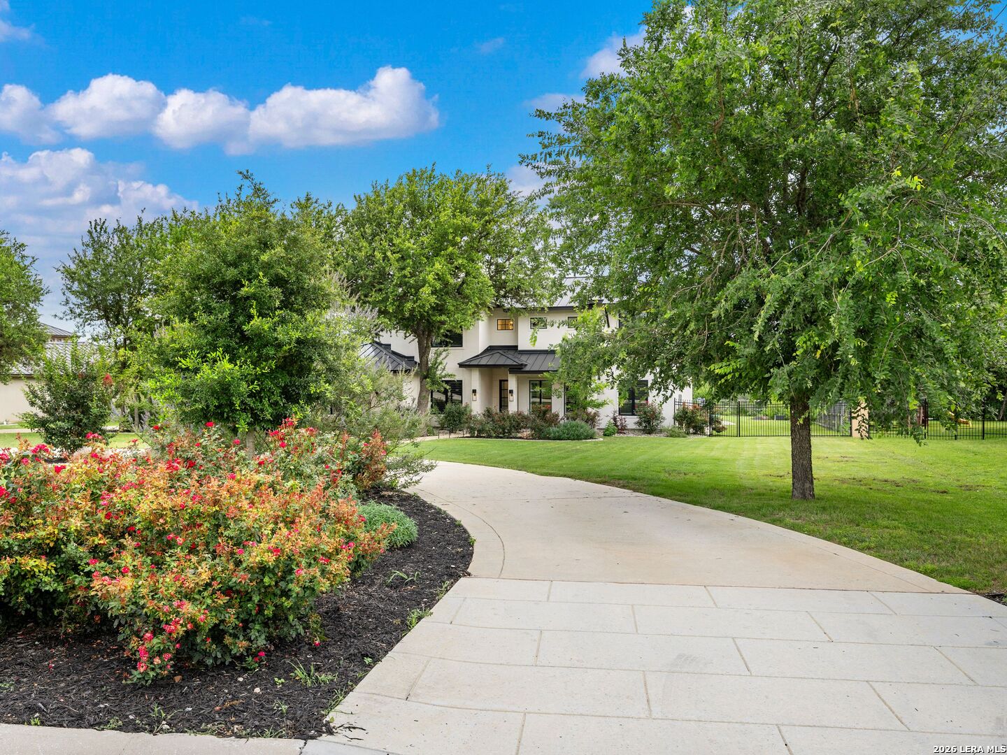 111 Wellesley Landing