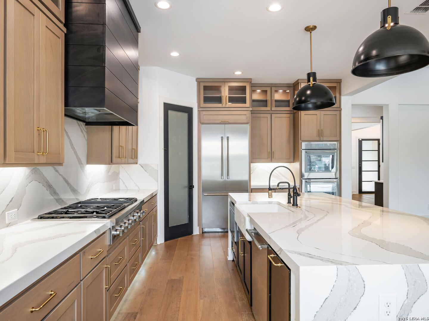 111 Wellesley Landing