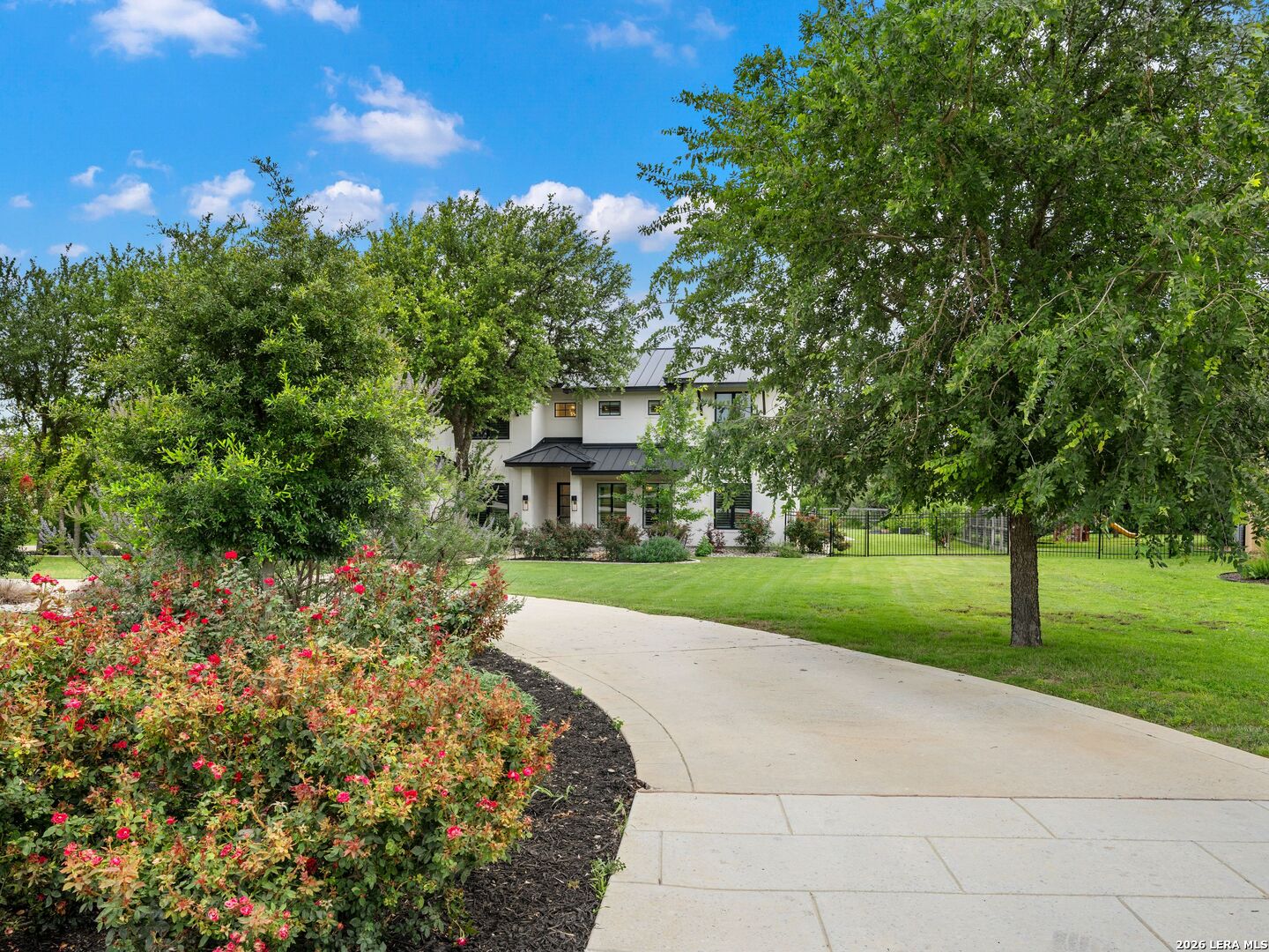 111 Wellesley Landing