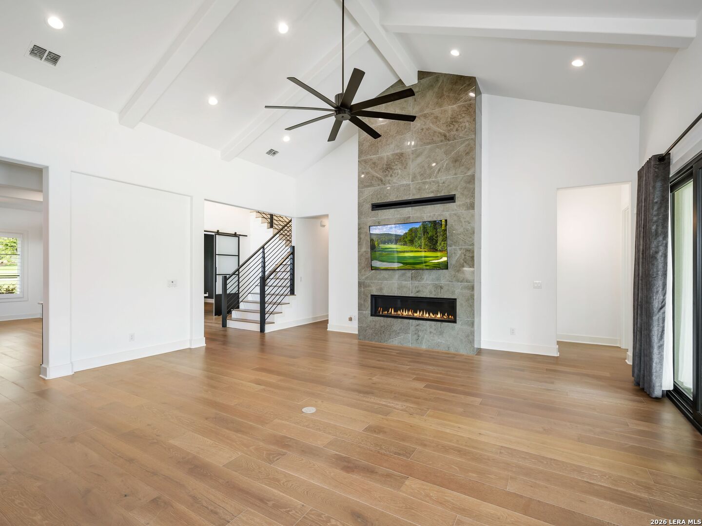 111 Wellesley Landing