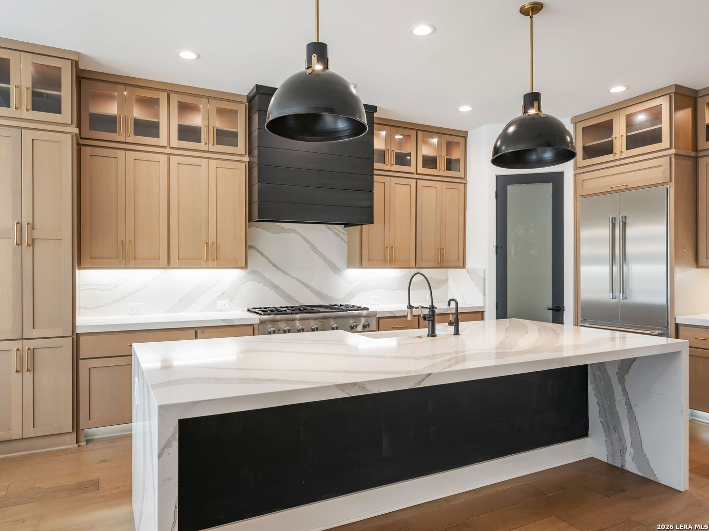 111 Wellesley Landing