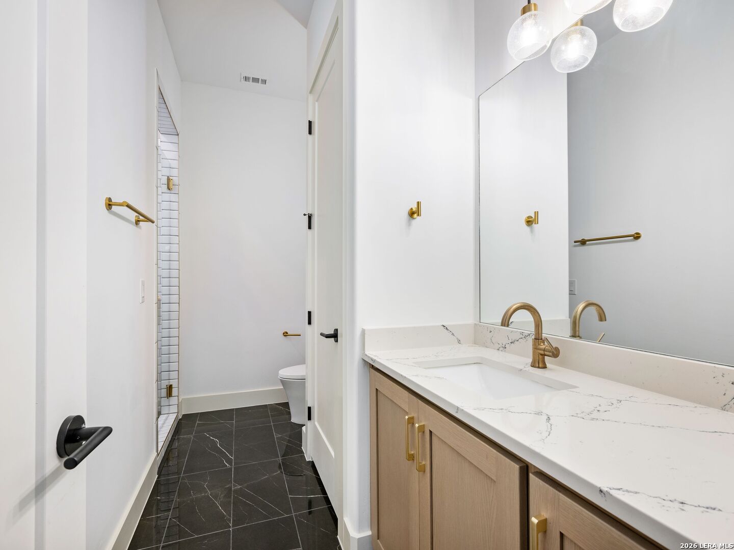 111 Wellesley Landing