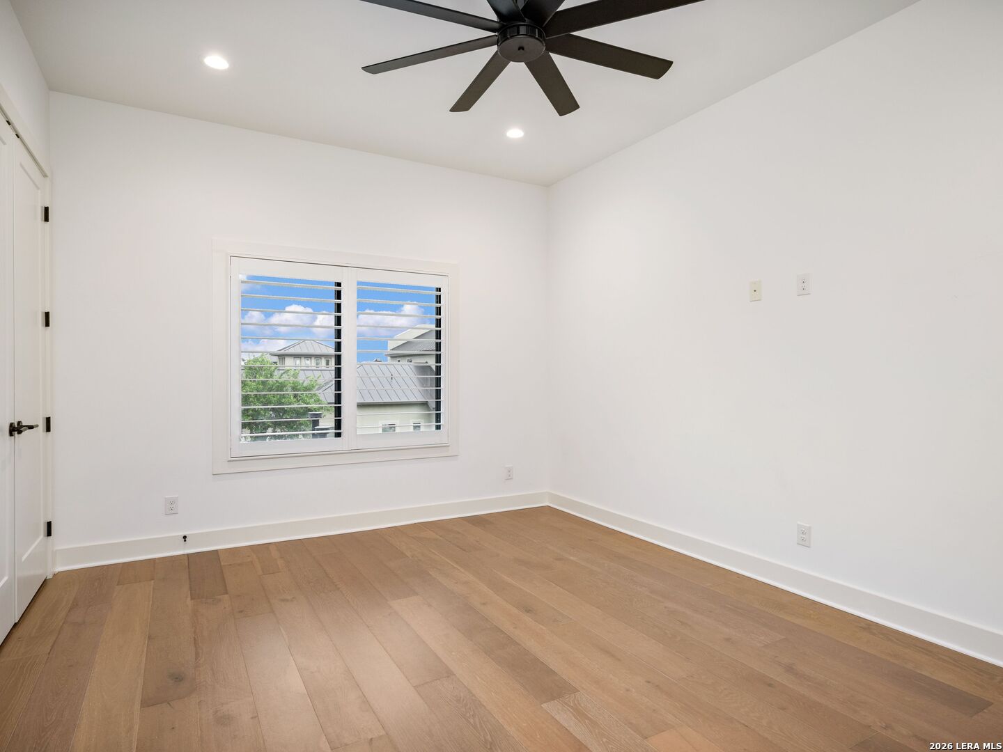 111 Wellesley Landing