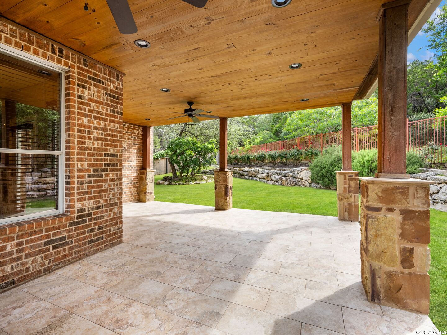 21502 Granada Hill