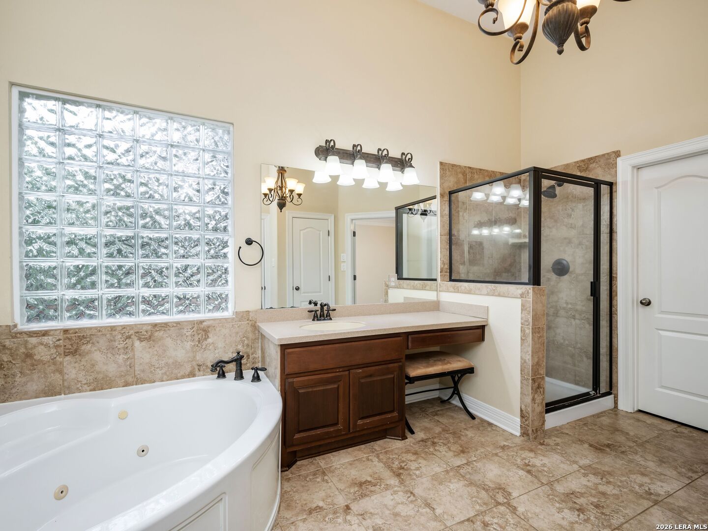 21502 Granada Hill
