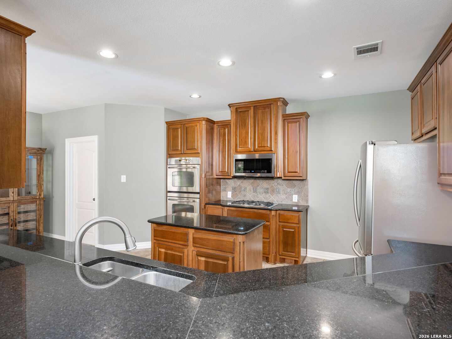 21502 Granada Hill