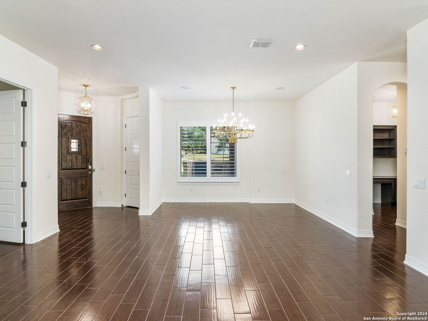 7222 BLUFF RUN