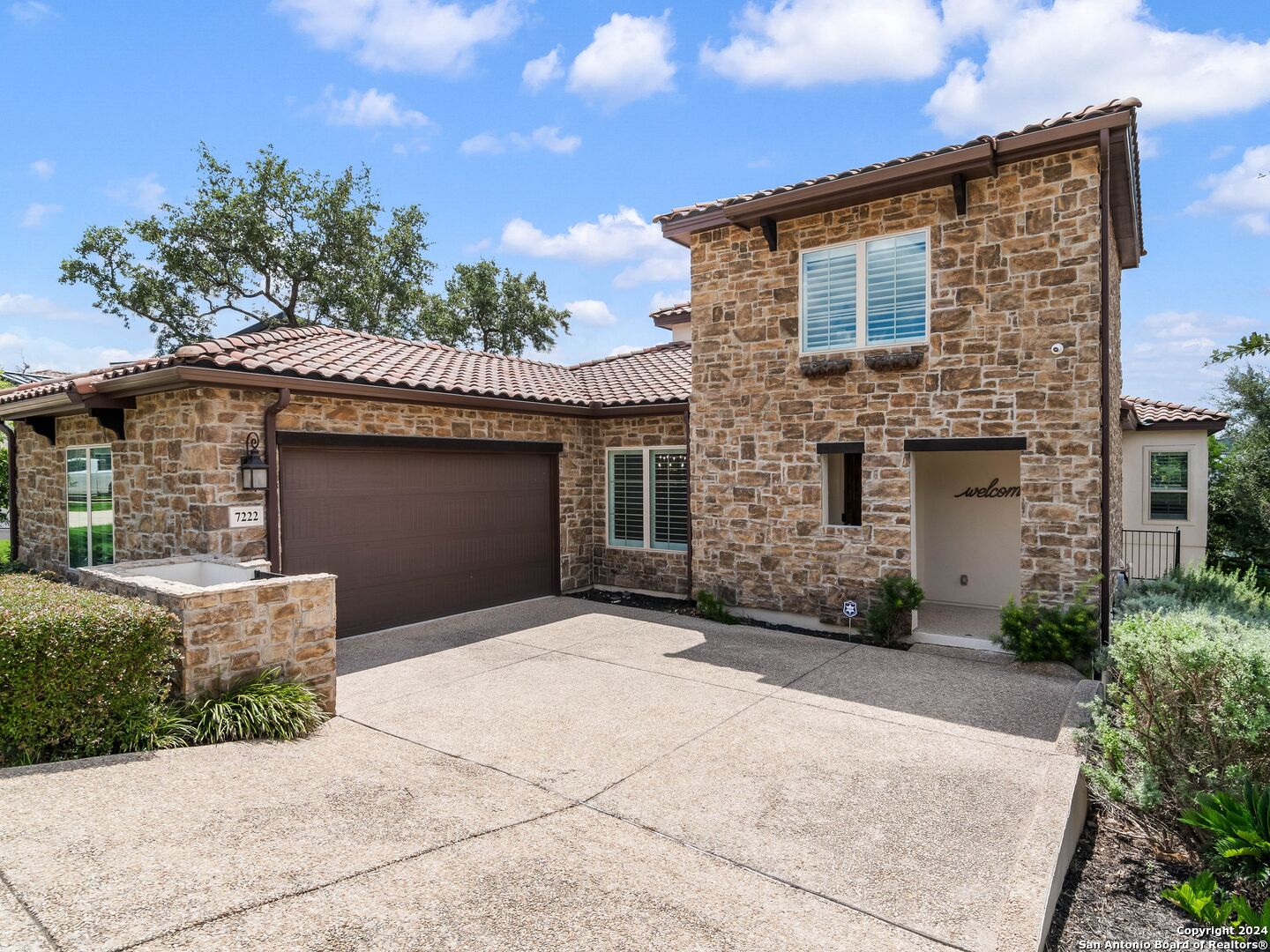 7222 BLUFF RUN