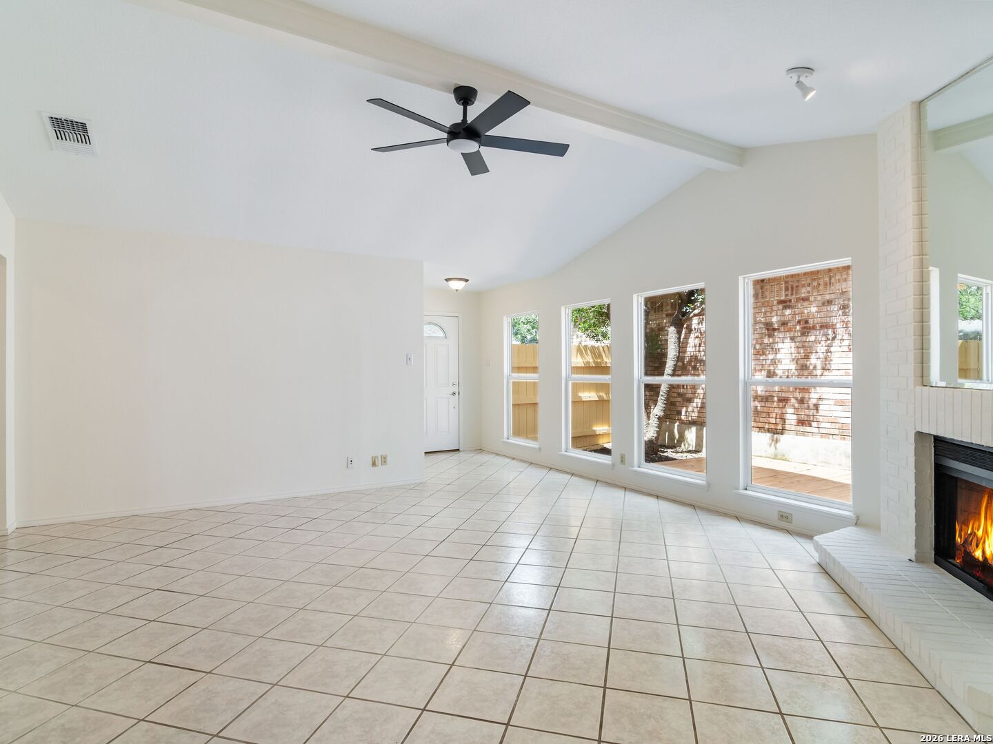 5934 Woodridge Cove