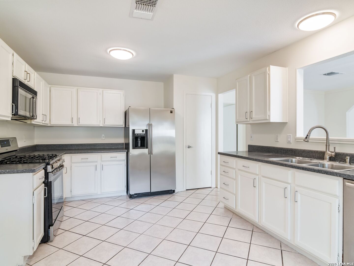 5934 Woodridge Cove