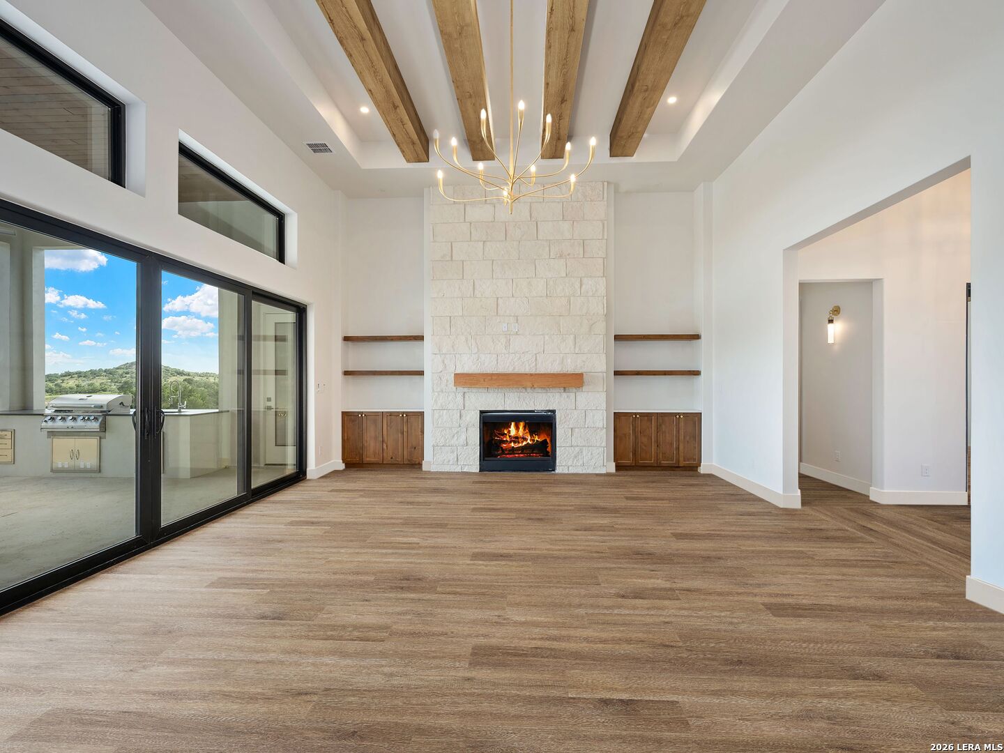 10202 Nina Ridge