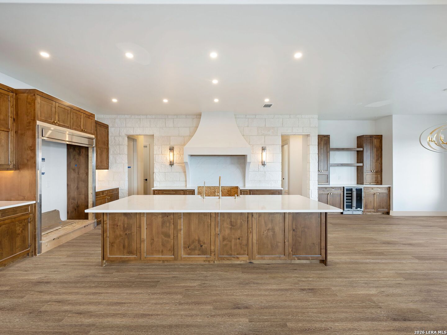 10202 Nina Ridge