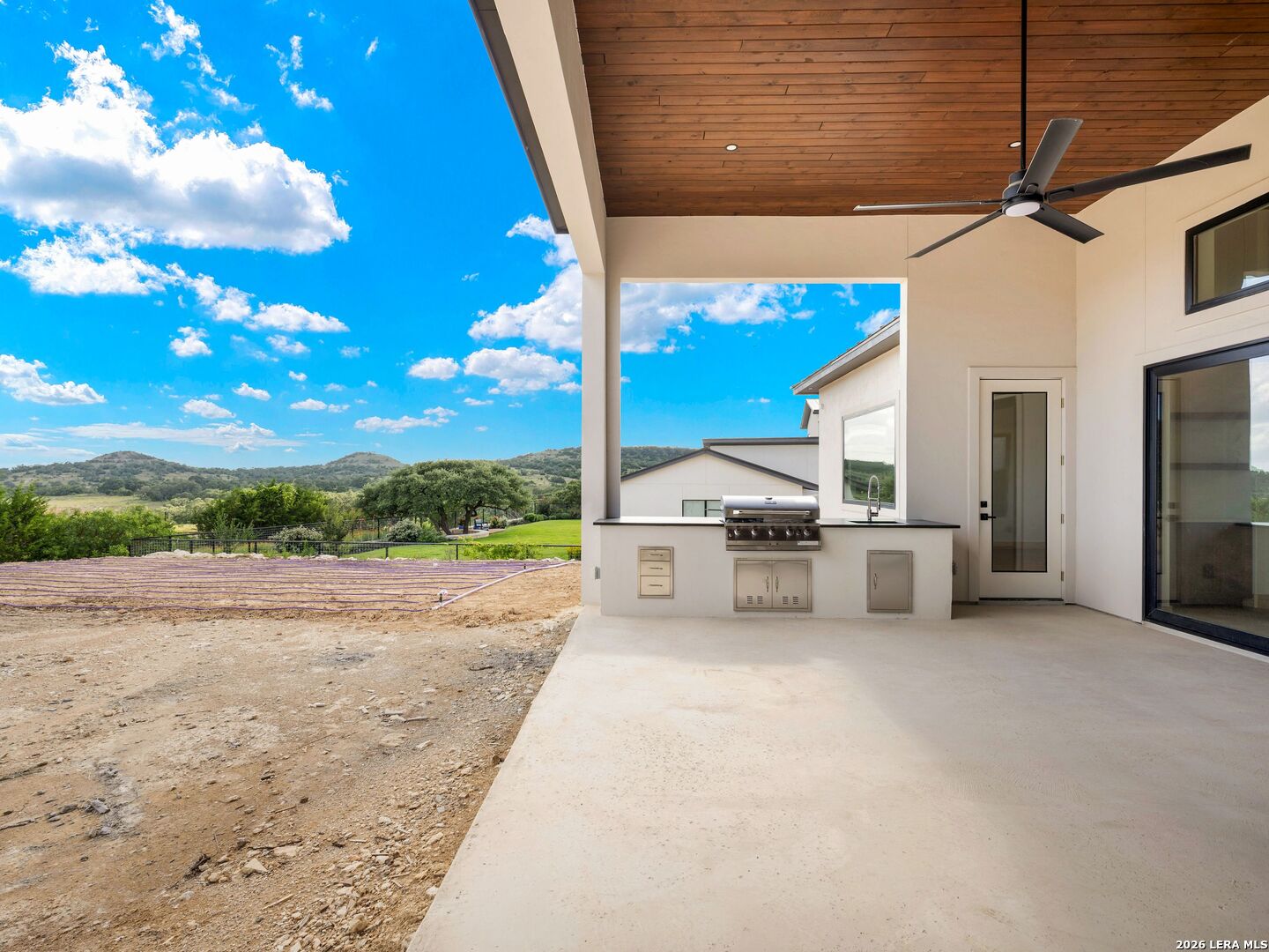 10202 Nina Ridge
