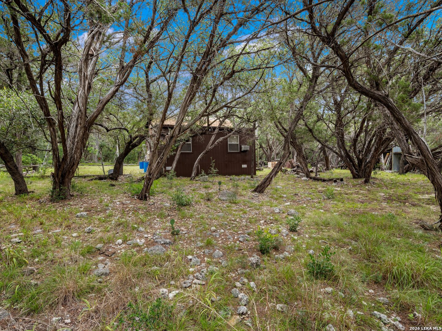 275 COUNTY ROAD 260 E