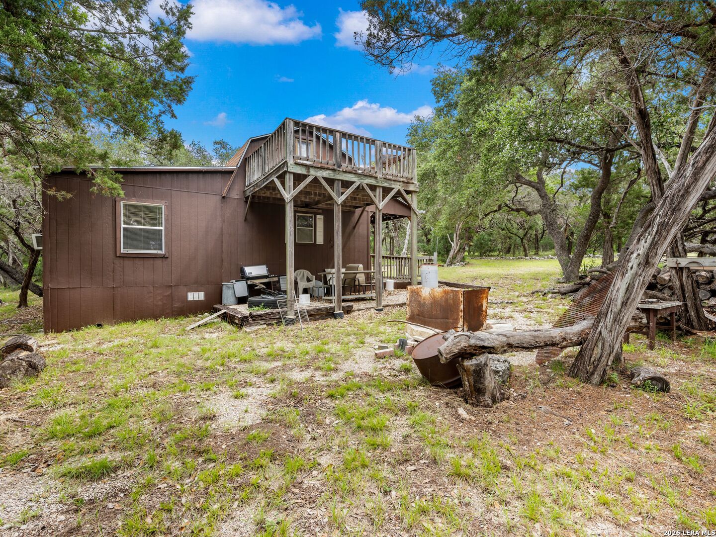 275 COUNTY ROAD 260 E