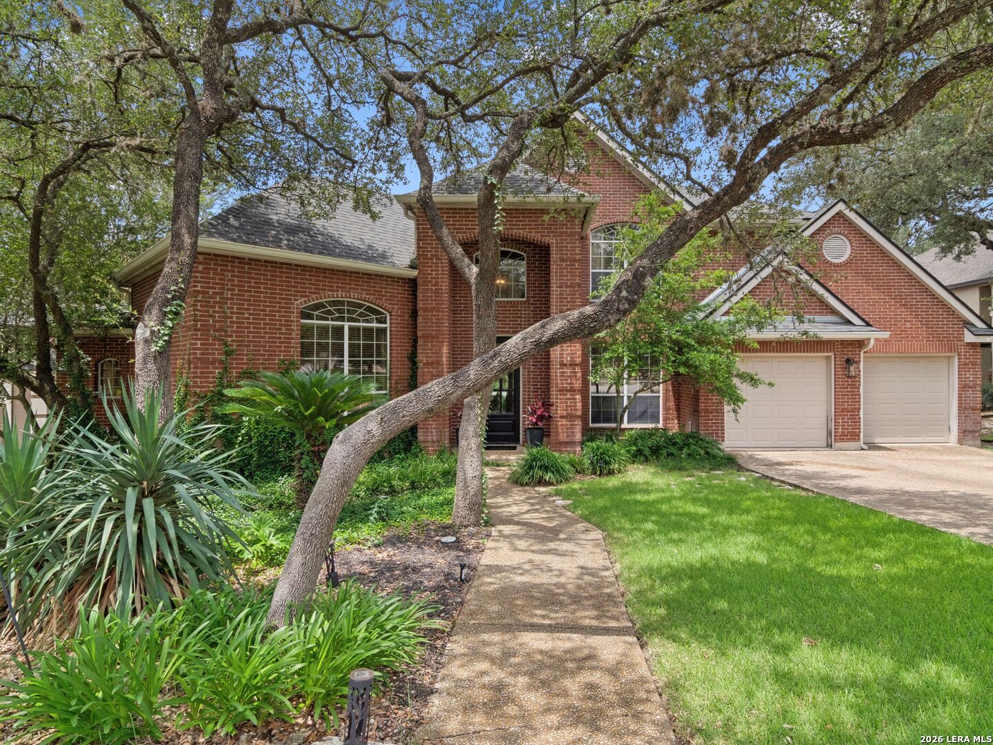 2326 Fountain Way