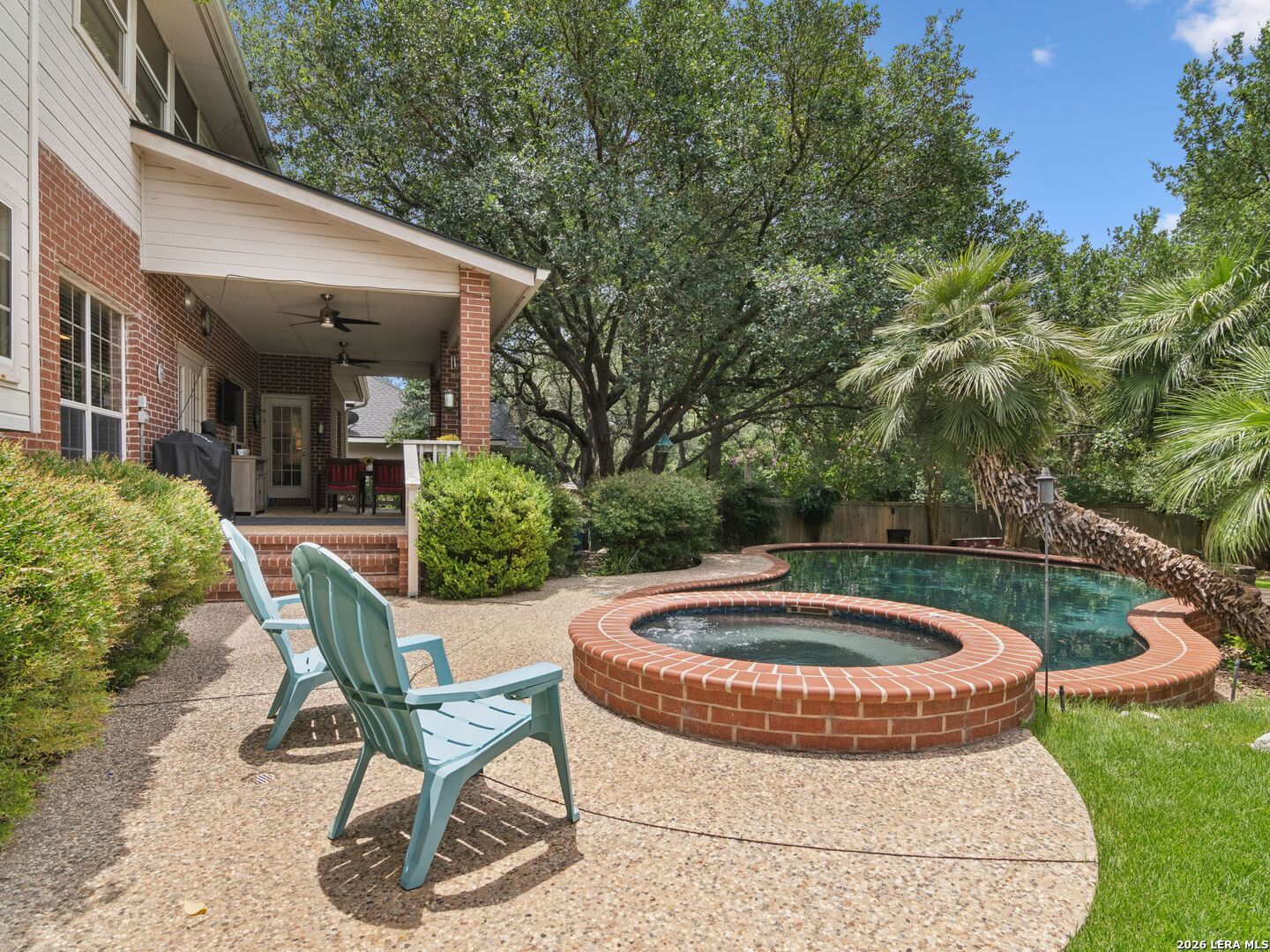 2326 Fountain Way