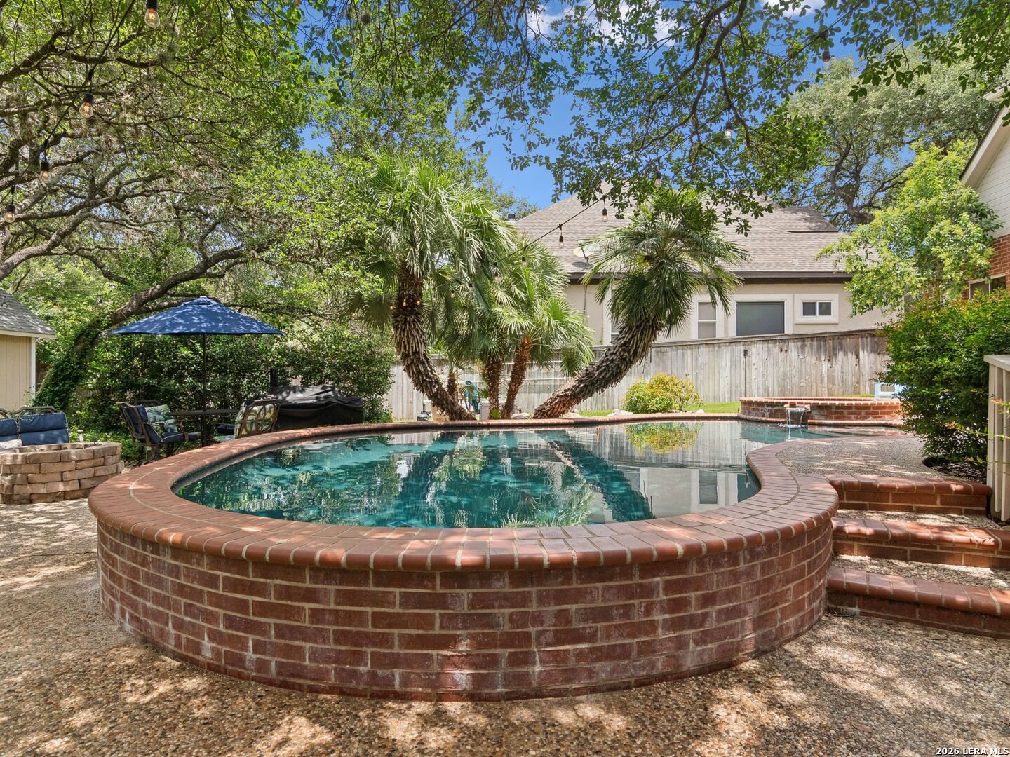 2326 Fountain Way
