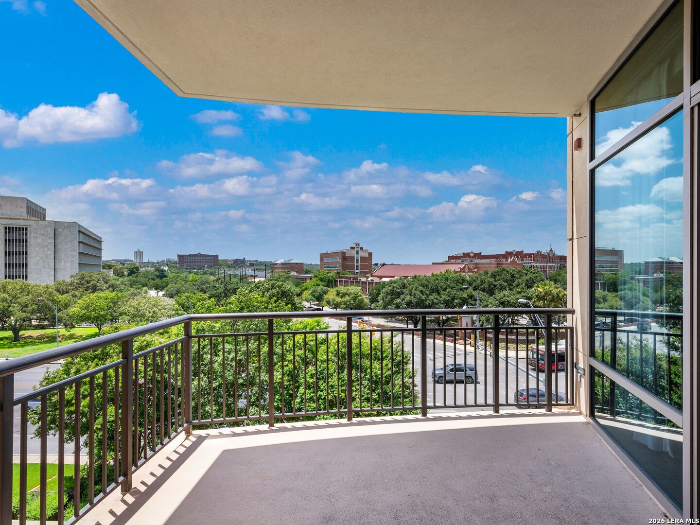 4242 Broadway Street Unit: 304