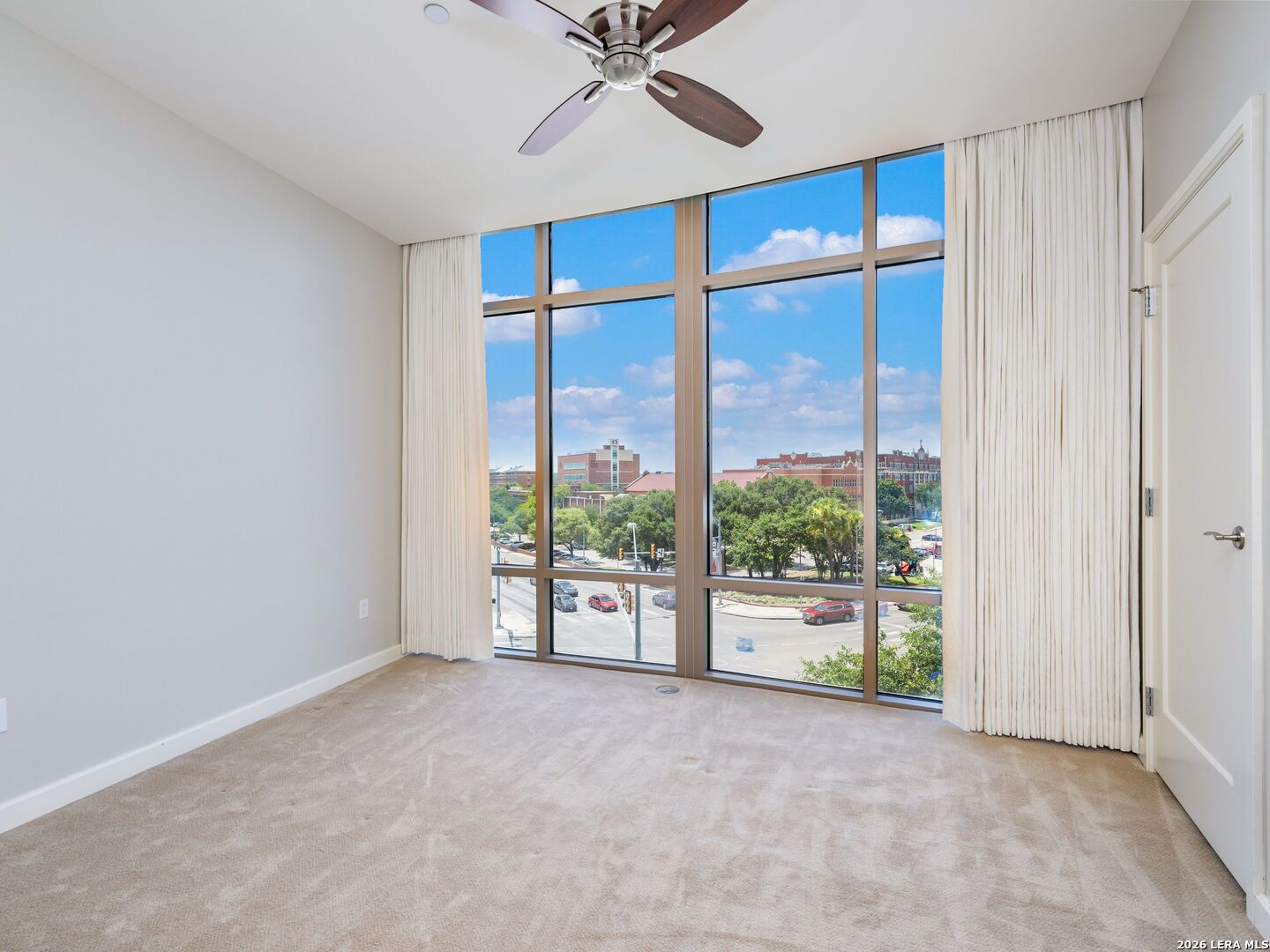 4242 Broadway Street Unit: 304