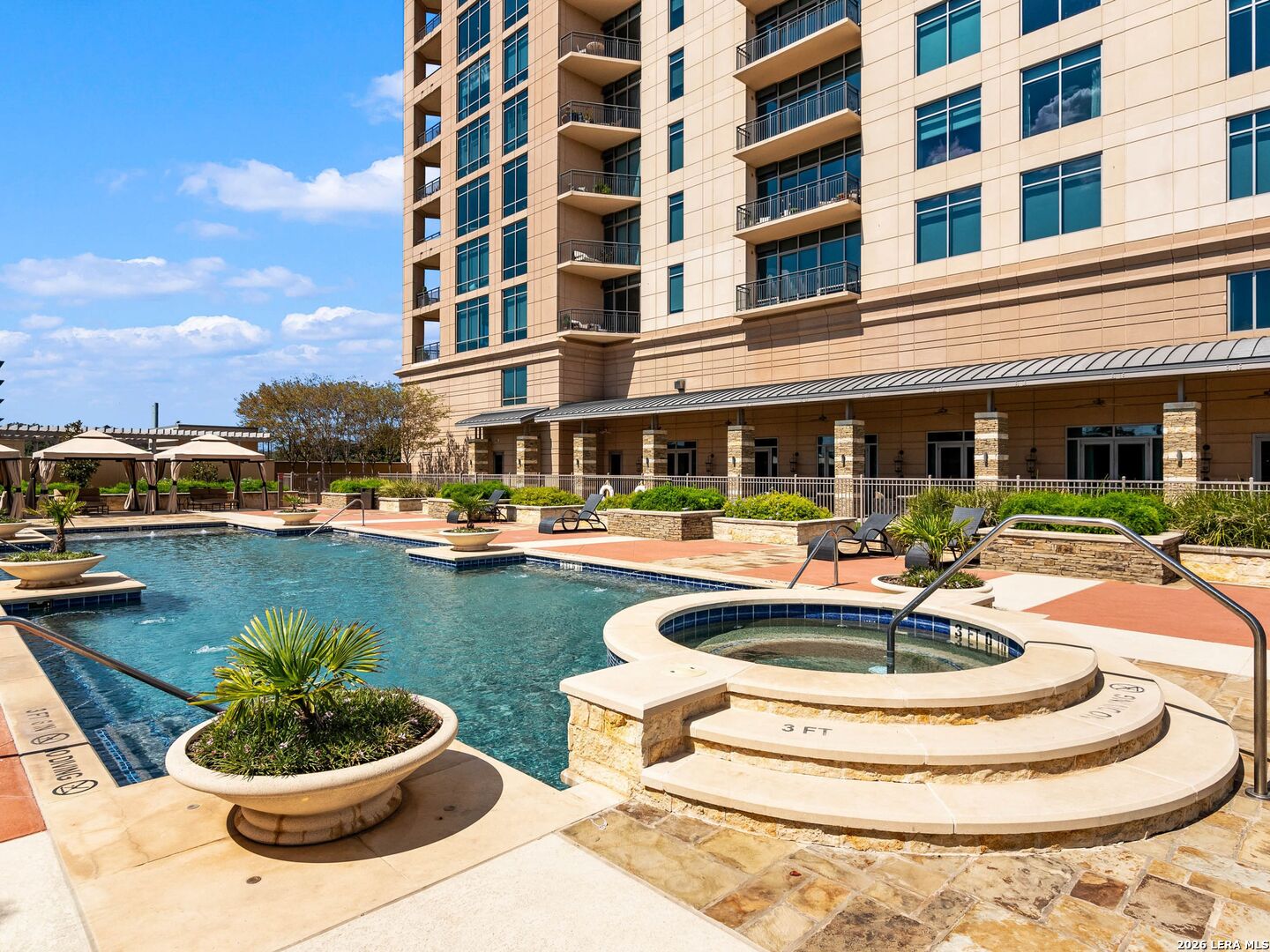 4242 Broadway Street Unit: 304