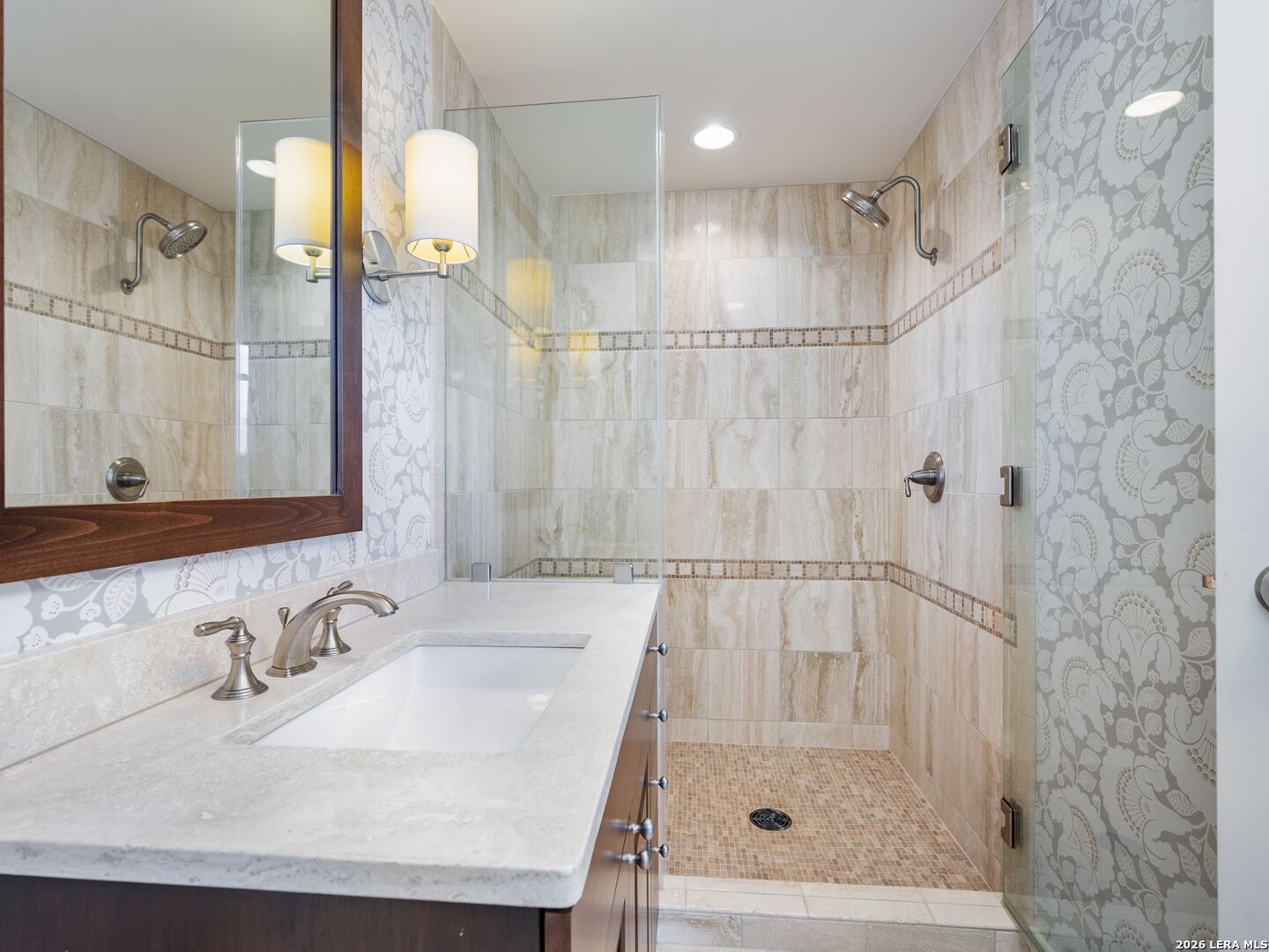 4242 Broadway Street Unit: 304