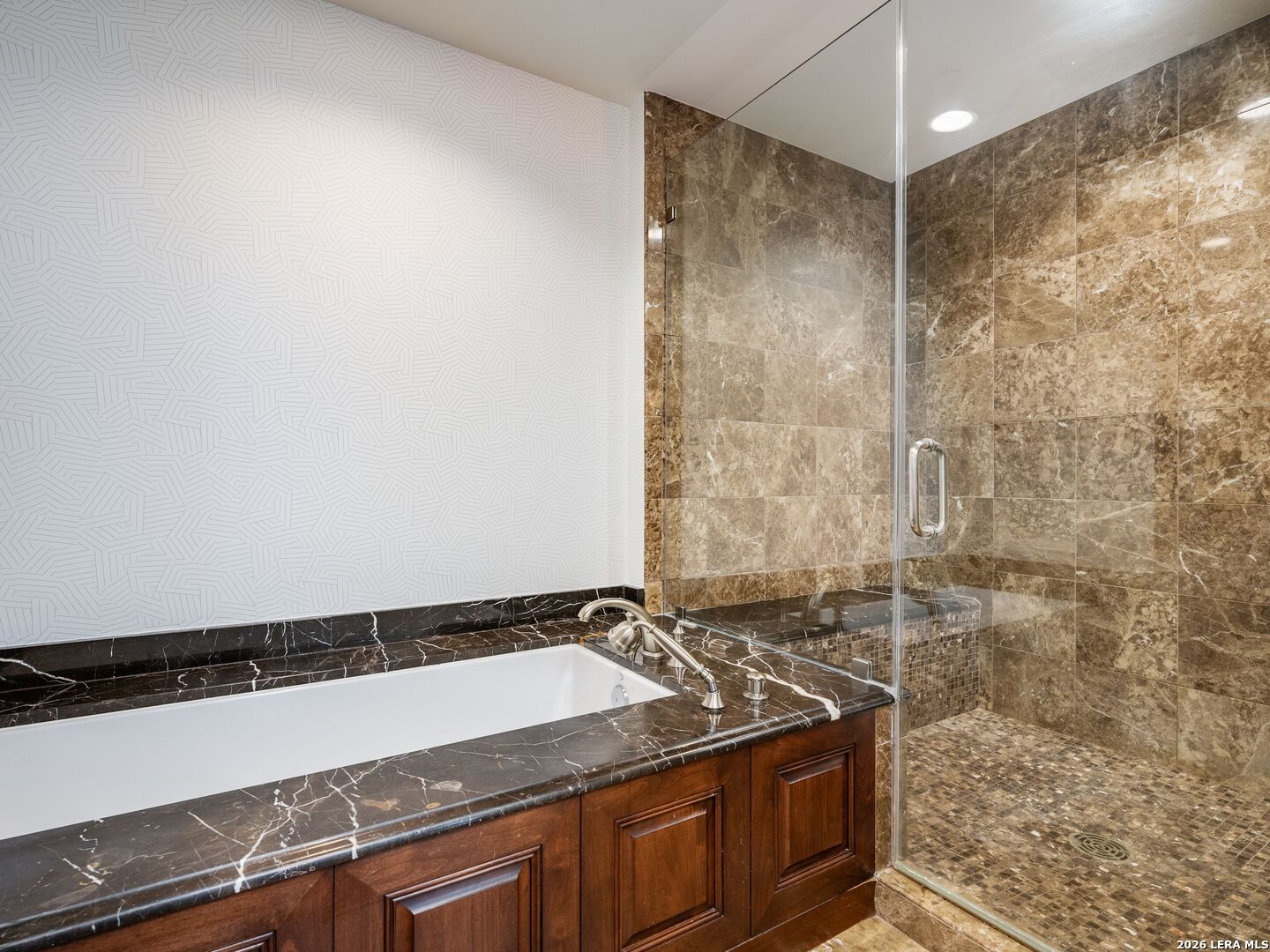 4242 Broadway Street Unit: 304