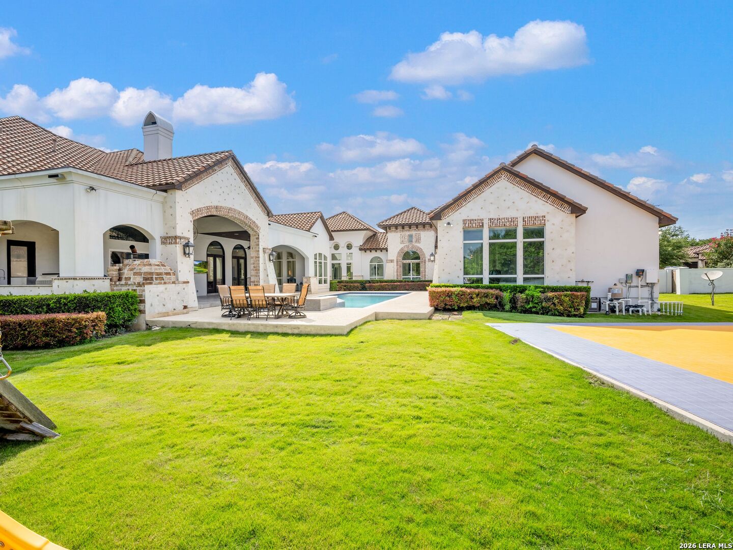102 Wellesley Cove