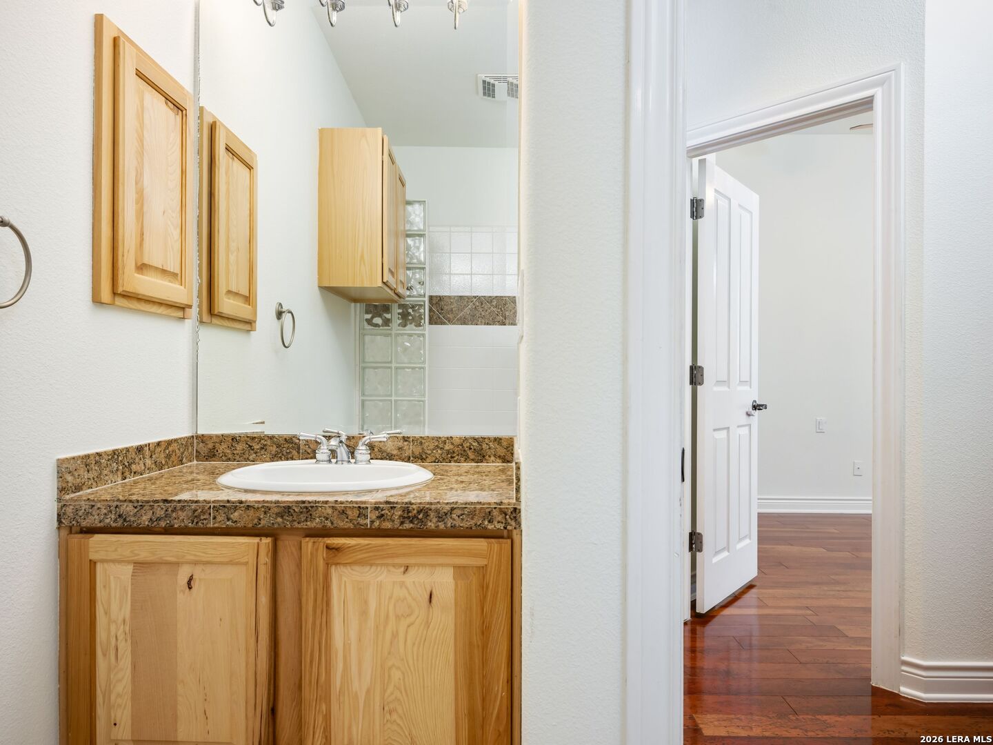 5 Burnham Glen
