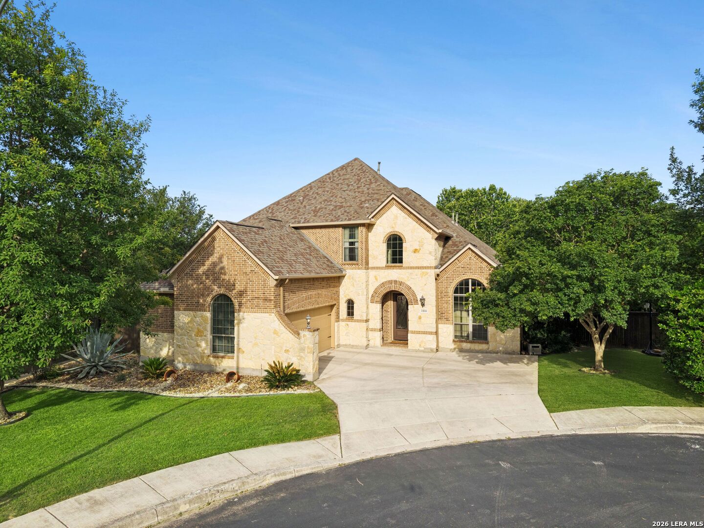 21810 Rugosa Hill