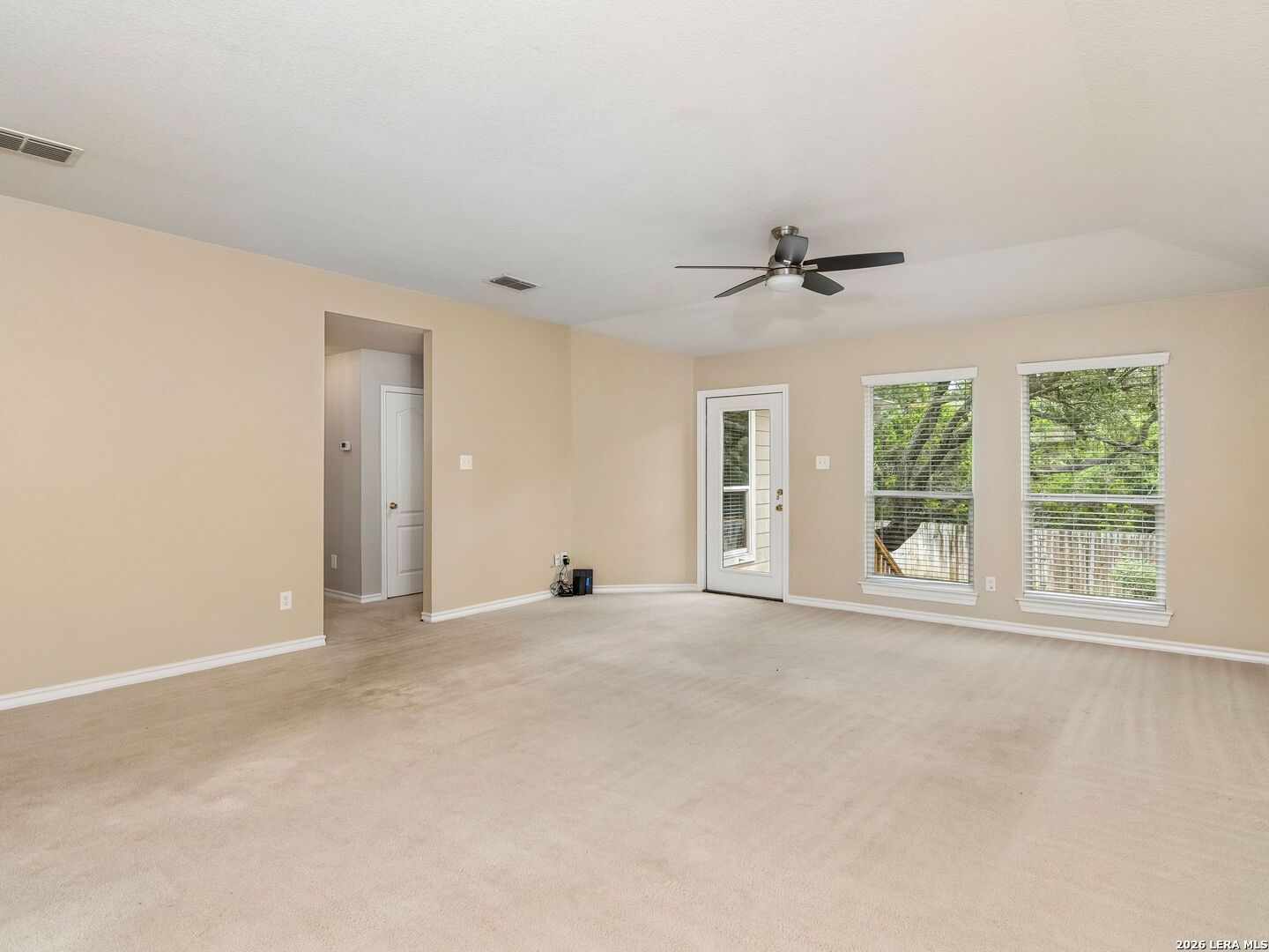 126 Lindseys Cove