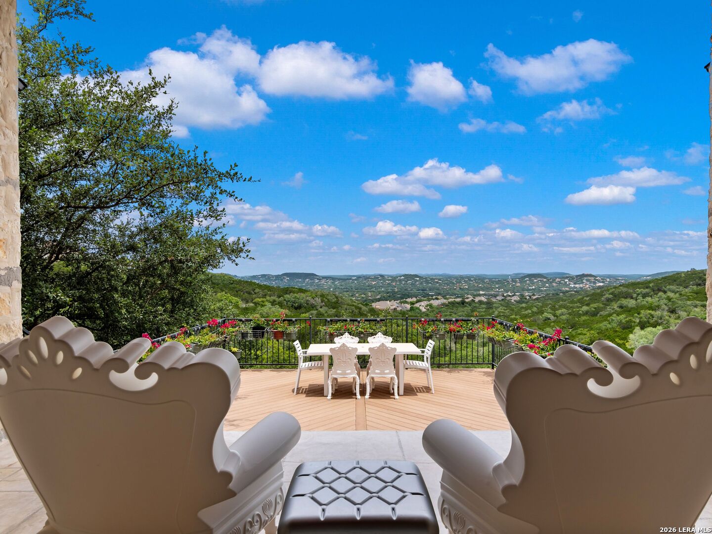 8103 Vanity Hill