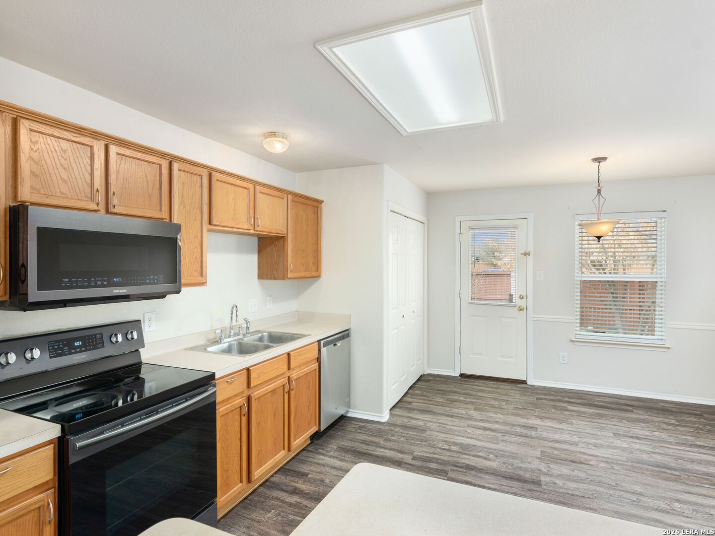 4307 CAMFIELD
